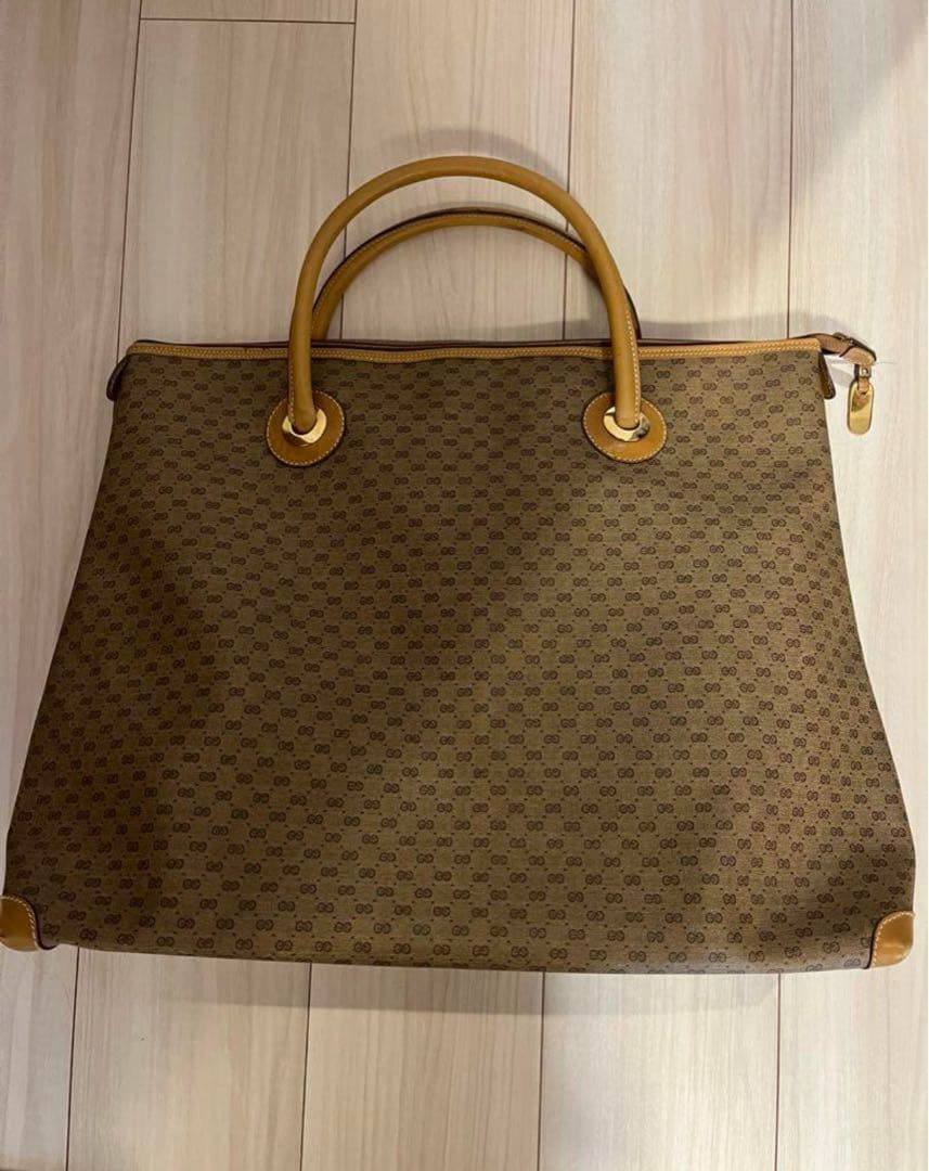 d*3様 GUCCIトートバック