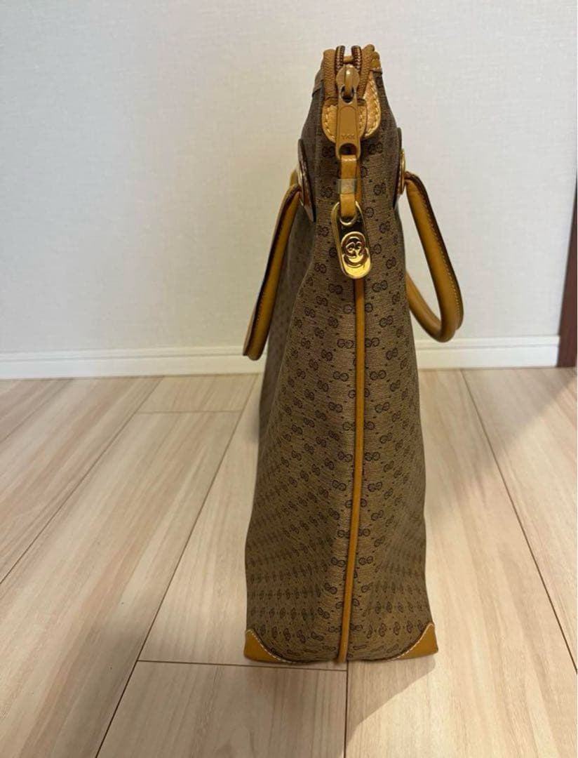 d*3様 GUCCIトートバック