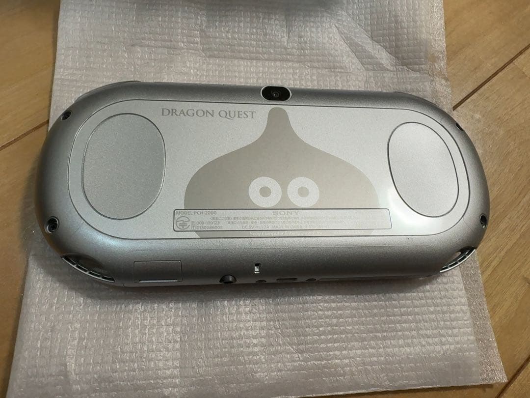 A*読様 PSVITA ドラクエビルダーズメタルスライムエディション　ソフト無し