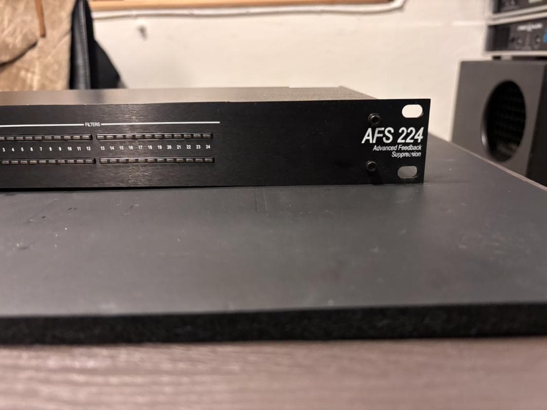 dbx ハウリング・サプレッサー　AFS224