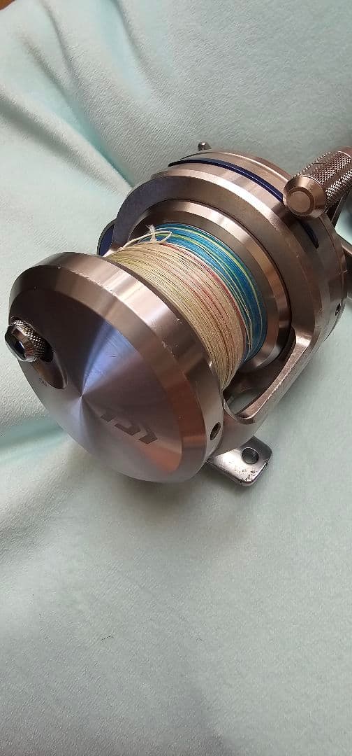 DAIWA SALTIGA 15H-SJ リール 収納ケース付き