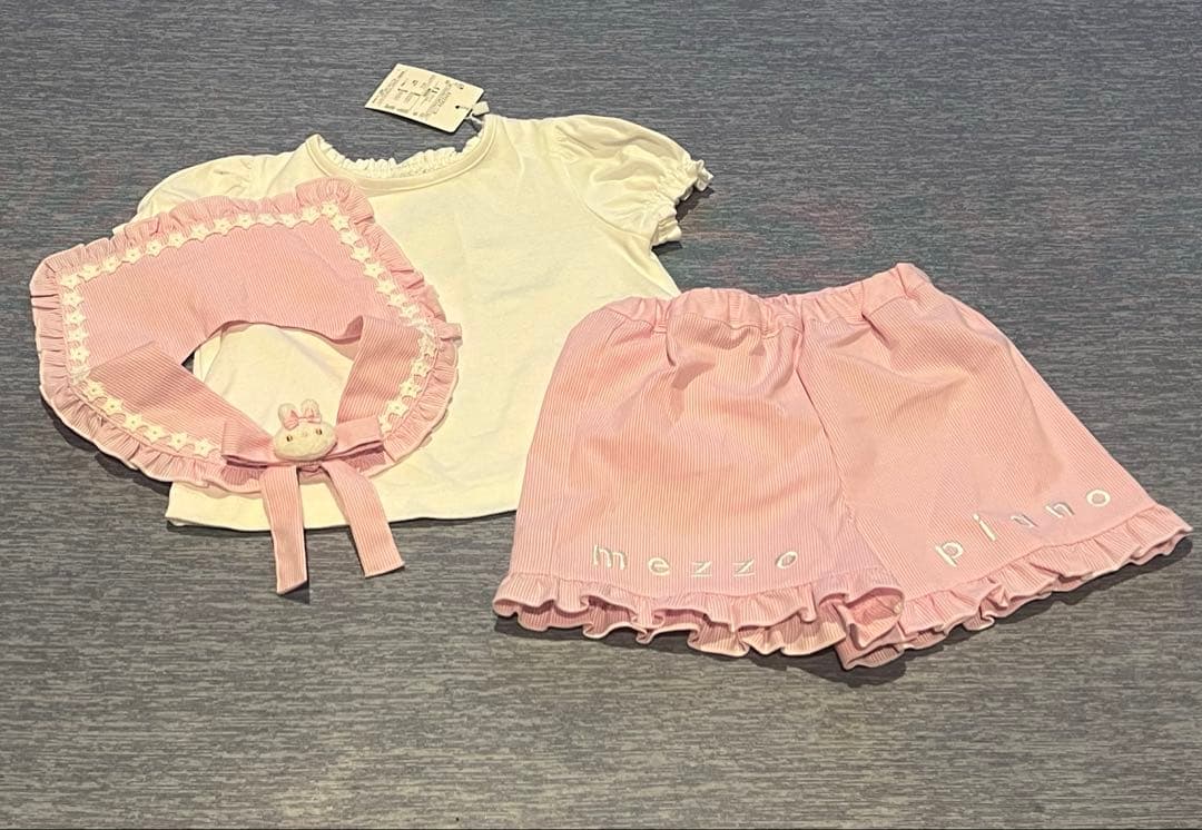 メゾピアノ ウサギマスコットつきセーラー 衿Tシャツ＆ショートパンツセット