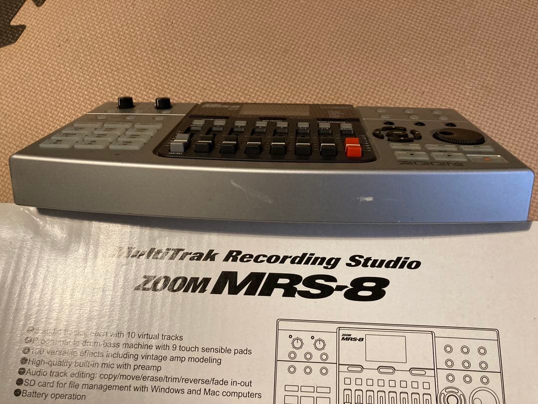 ZOOM MRS-８マルチトラックレコーダー MRT①