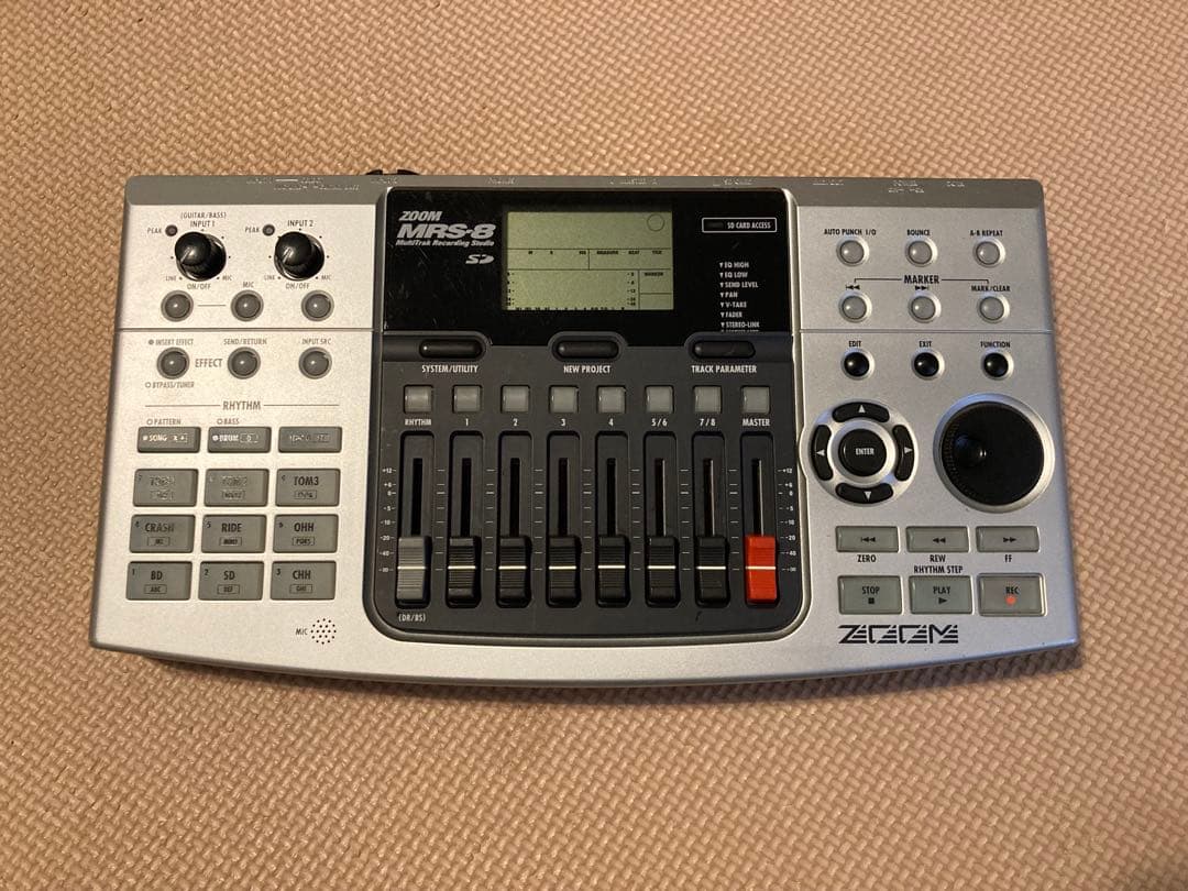 ZOOM MRS-８マルチトラックレコーダー MRT①