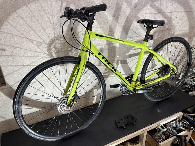 TREK FX3 油圧ディスクブレーキ　M