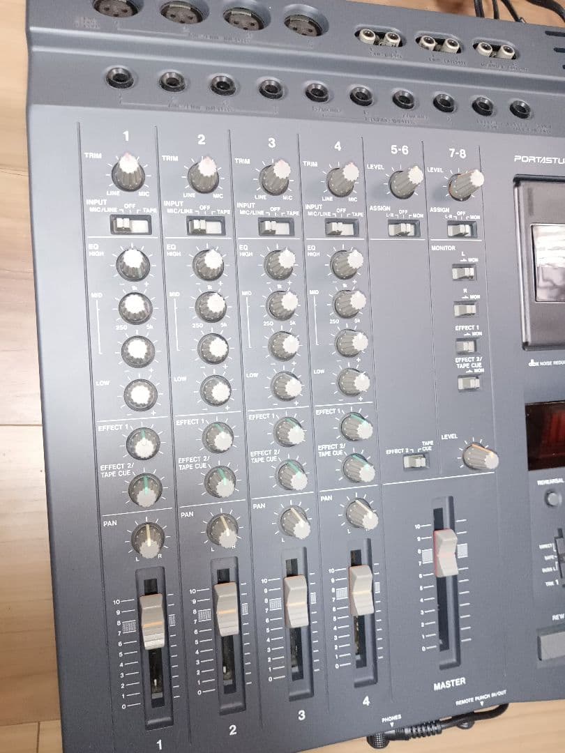 配信機器・PA機器・レコーディング機器 TASCAM PORTASTUDIO 424 mkII
