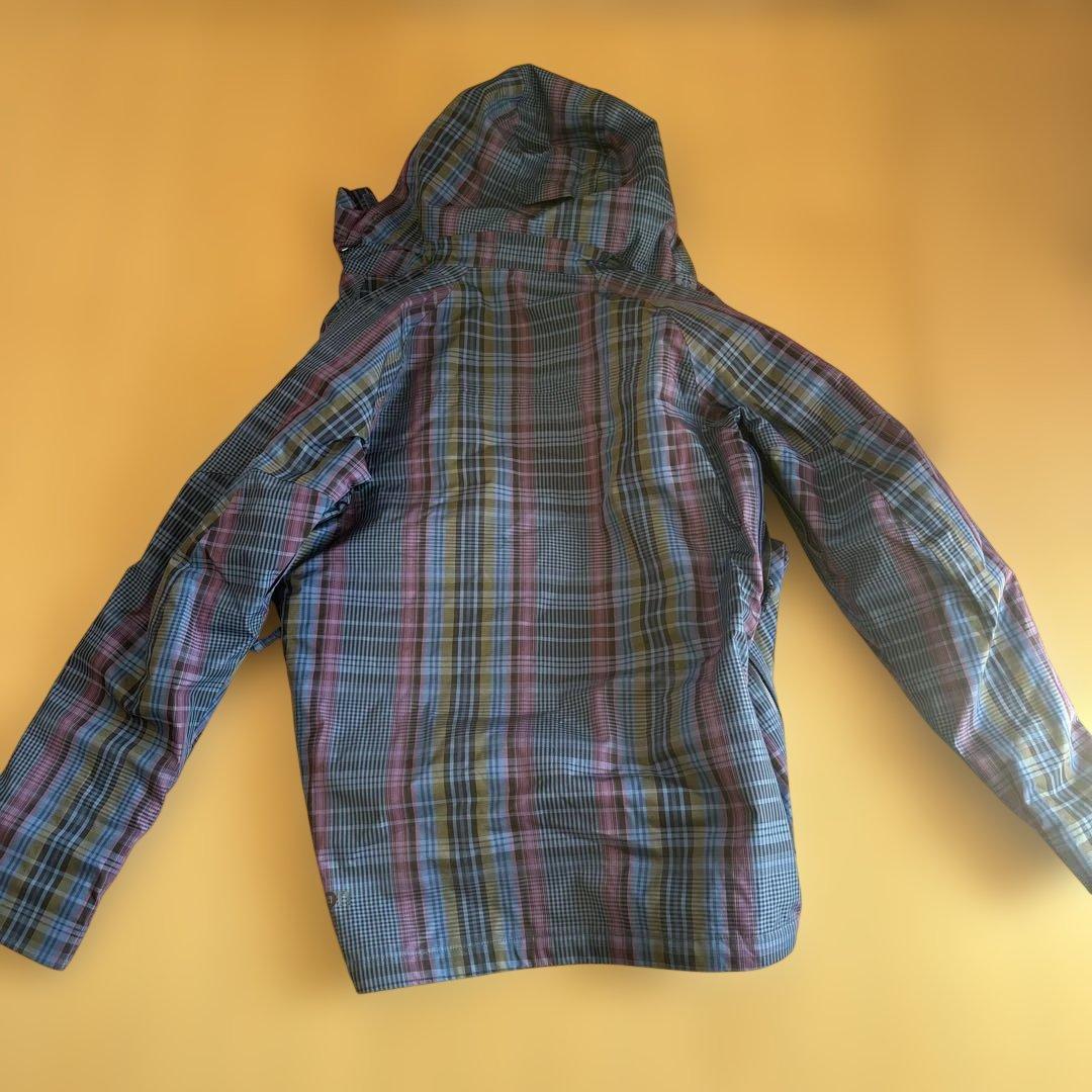 【値下 美品】Burton ウェア 傷、ほつれ、やぶれなし