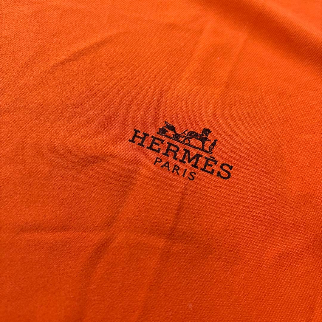 美品　HERMES スカーフ　オレンジ　菱形