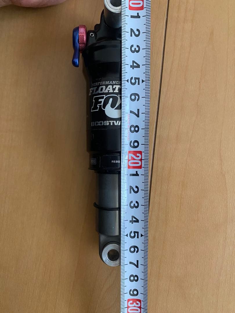 FOX FLOAT DPX2 リアサスペンション