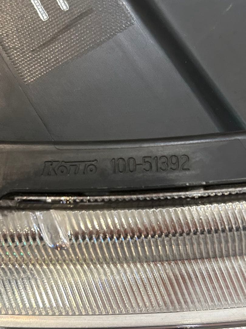 LA600S タントカスタム　ヘッドライト　右側