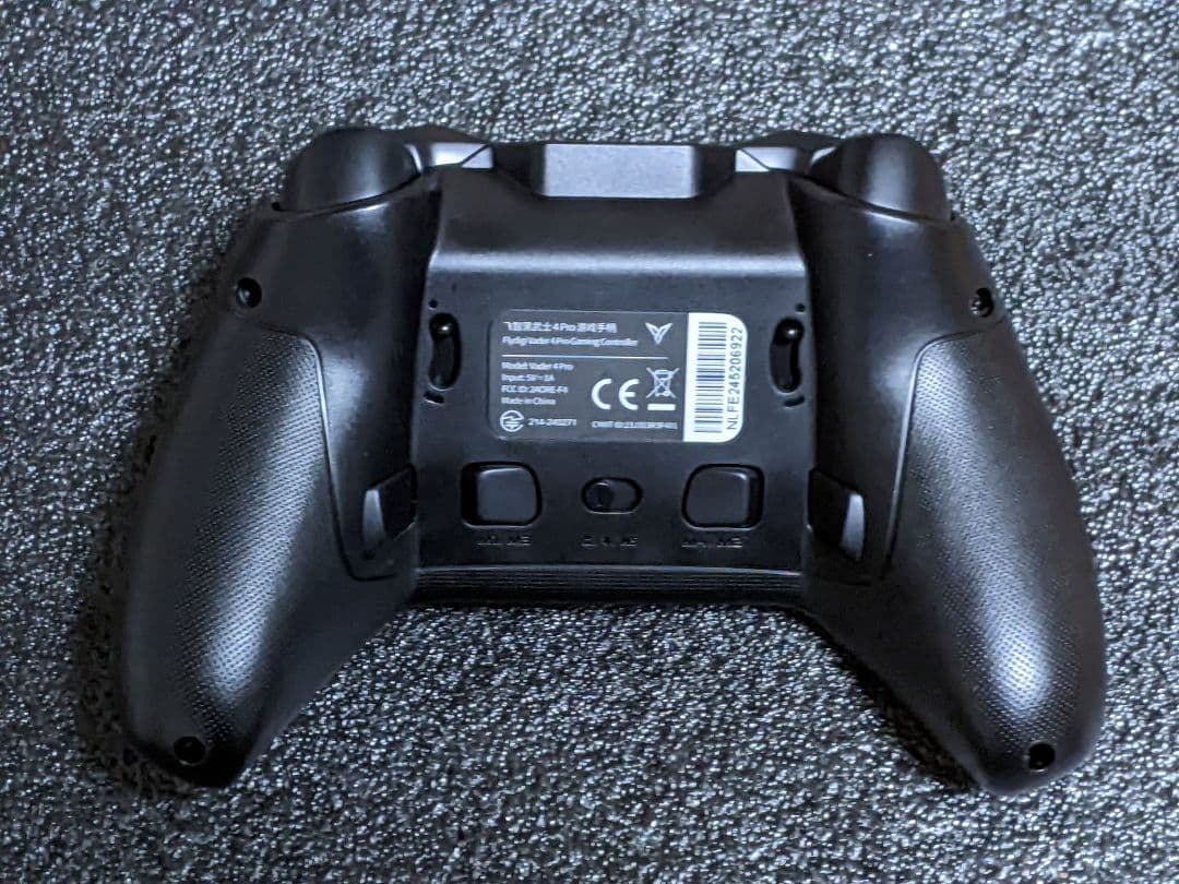 FLYDIGI Vader 4 pro コントローラー
