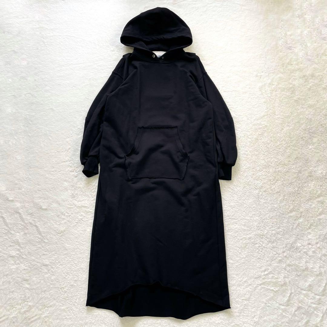 DIESEL D-ILSE-TWIST-COPY マキシロゴフーディーワンピース