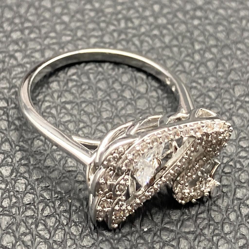 SWAROVSKI リング 指輪 Dancing Swan シルバー スワロ