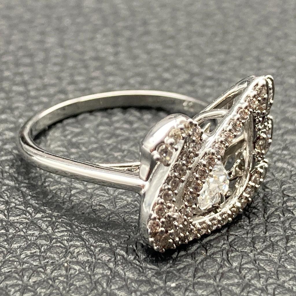 SWAROVSKI リング 指輪 Dancing Swan シルバー スワロ