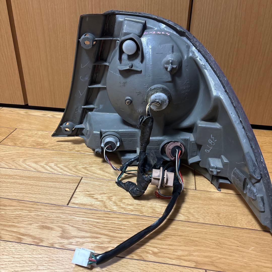 vgvg7222様アルテッツァ 純正LED加工テールランプ