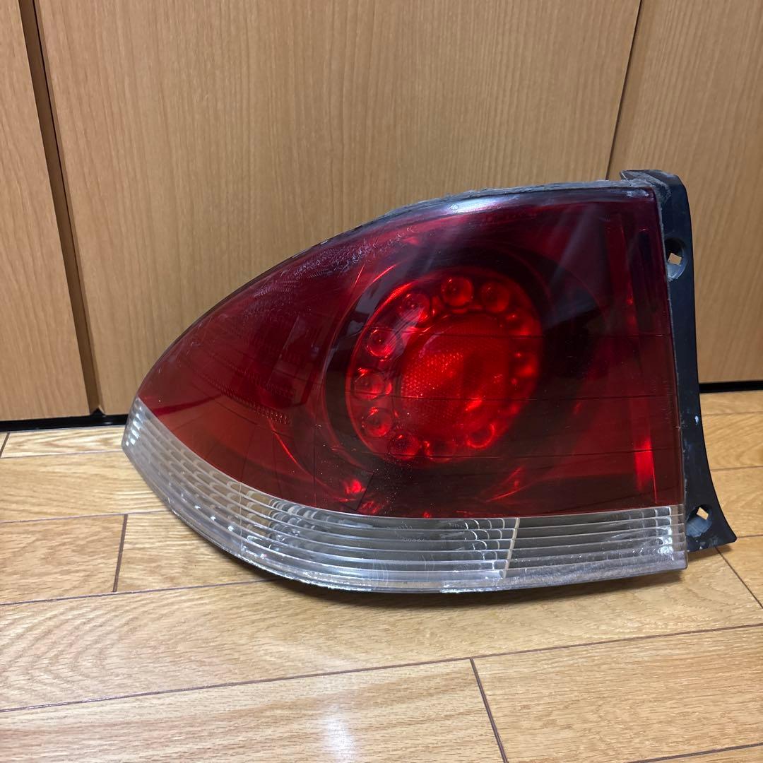 vgvg7222様アルテッツァ 純正LED加工テールランプ