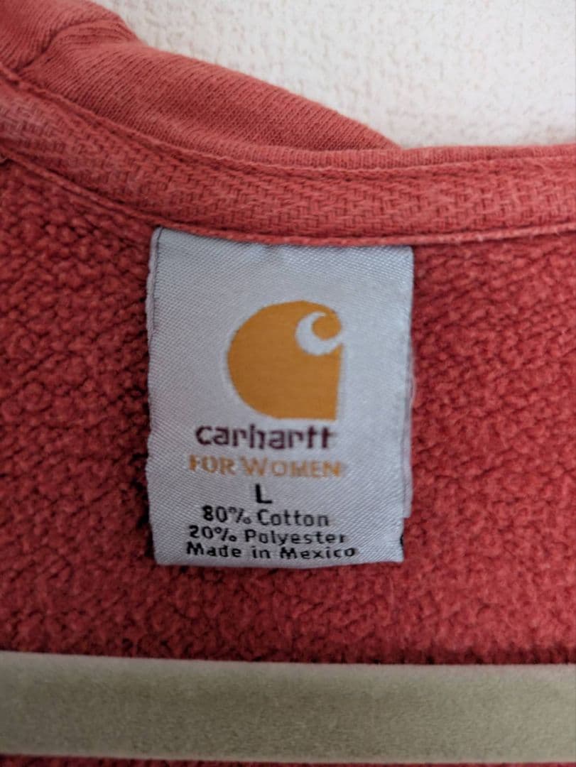 Carhartt パーカー