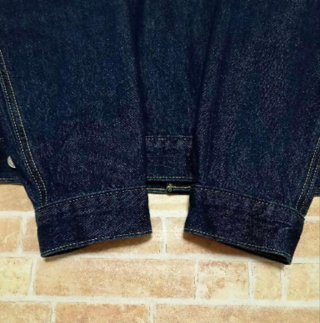 【極美品】リーバイス　2nd リラックスフィット　デニムジャケット　濃紺　Ｌ