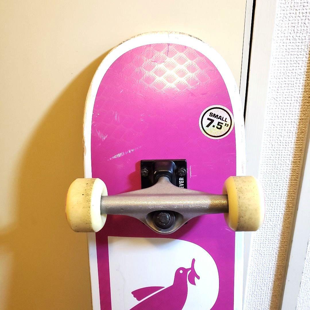 REAL SKATEBOARDS コンプリートスケートボード ストリートリアル