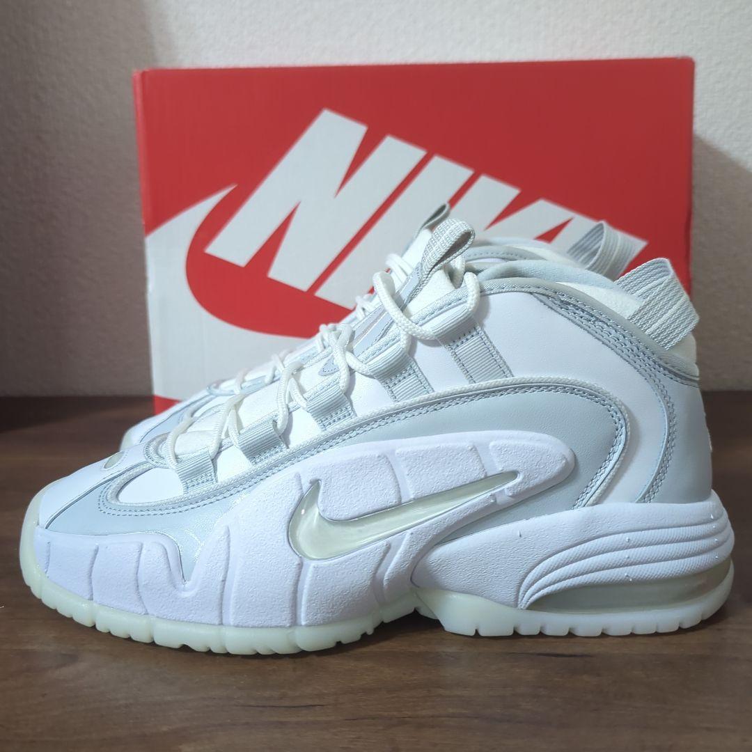 ル*5様 NIKE　エアマックスペニー　ホワイト/グレー