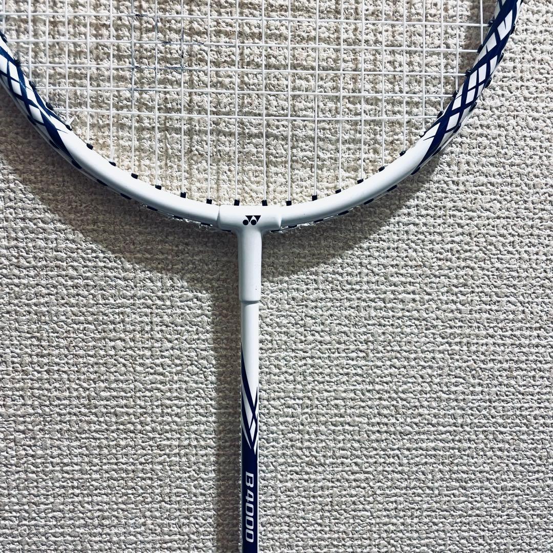 YONEX ヨネックス B4000 バドミントンラケット 2本セット