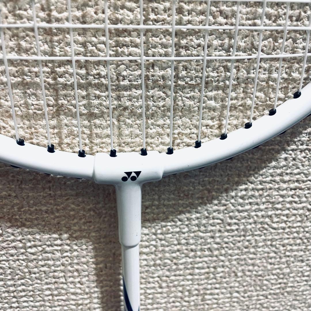 YONEX ヨネックス B4000 バドミントンラケット 2本セット