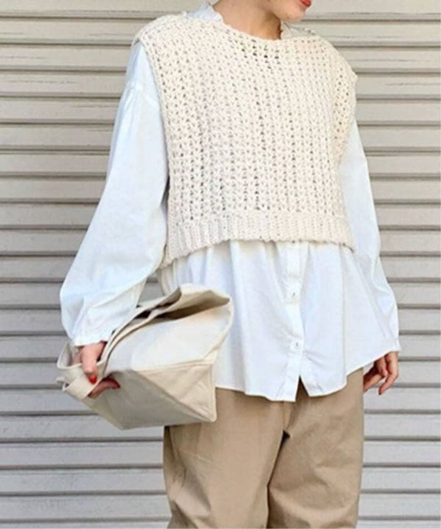 美品★MAYDI /マイディ CROP VEST ハンドニットベスト ナチュラル