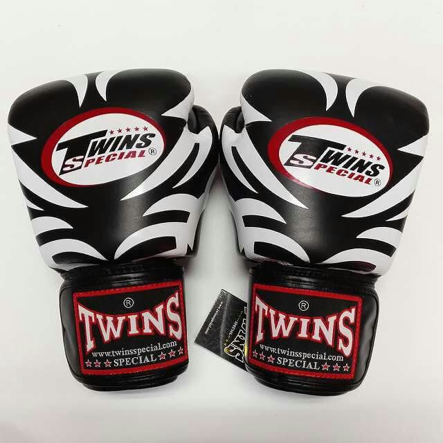 新品 正規 TWINS 本格ボクシンググローブ 本革製 サイズ選択 T黒