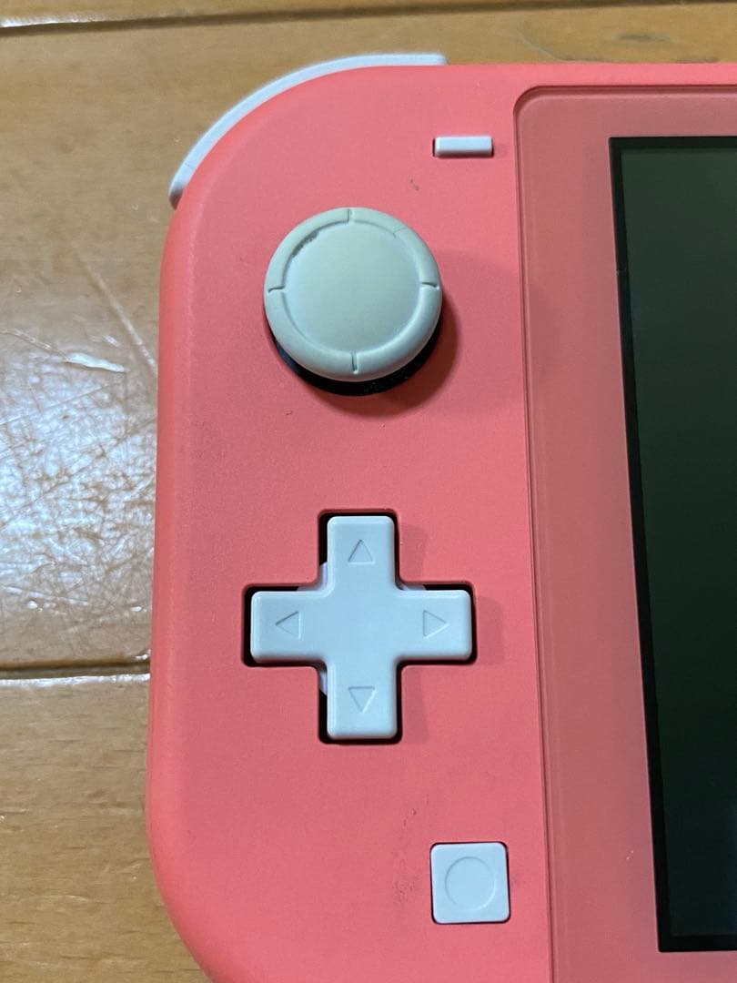 Nintendo Switch Lite コーラルピンク　本体のみ