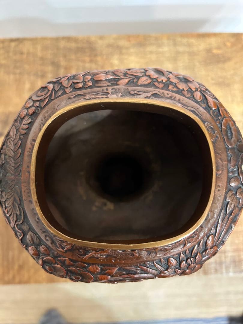 【董芸】高岡銅器 名匠 晃真 作 銅製 孔雀摘龍耳鶴足 香炉