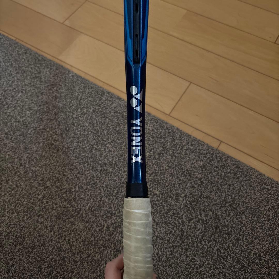 値下げ中‼️YONEX EZONE グリップ2 硬式テニスラケット