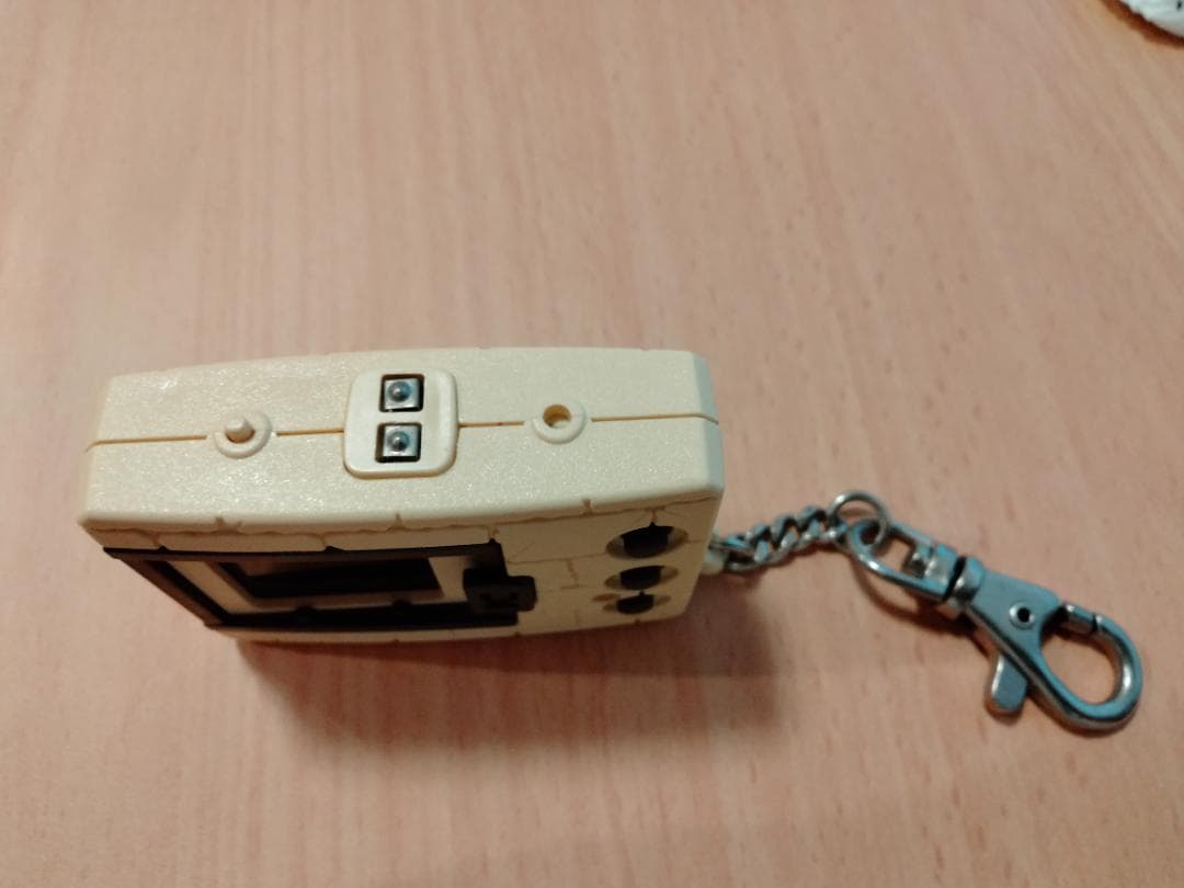 デジモン白　デジタルモンスター　動作確認済