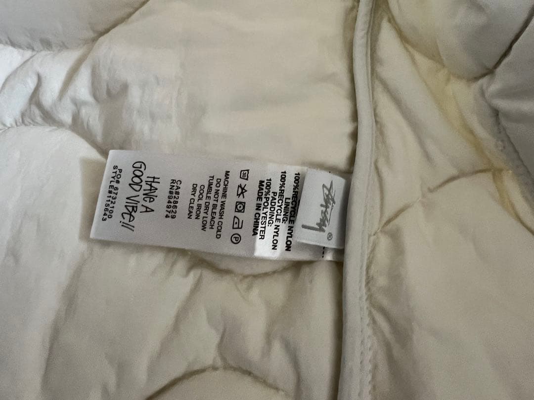 stussy キルティングベスト　ホワイト