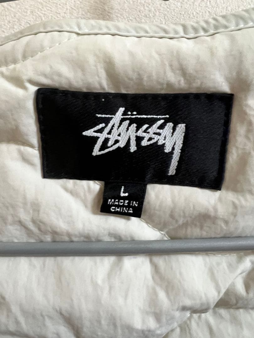stussy キルティングベスト　ホワイト