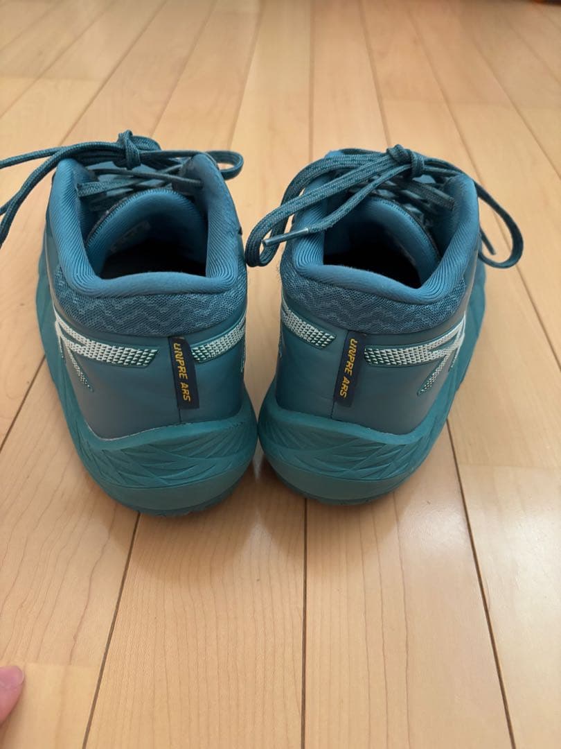 ASICS バスケットボールシューズ 青