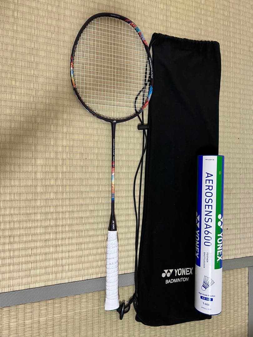 Nanoflare 700 Pro バドミントンラケット