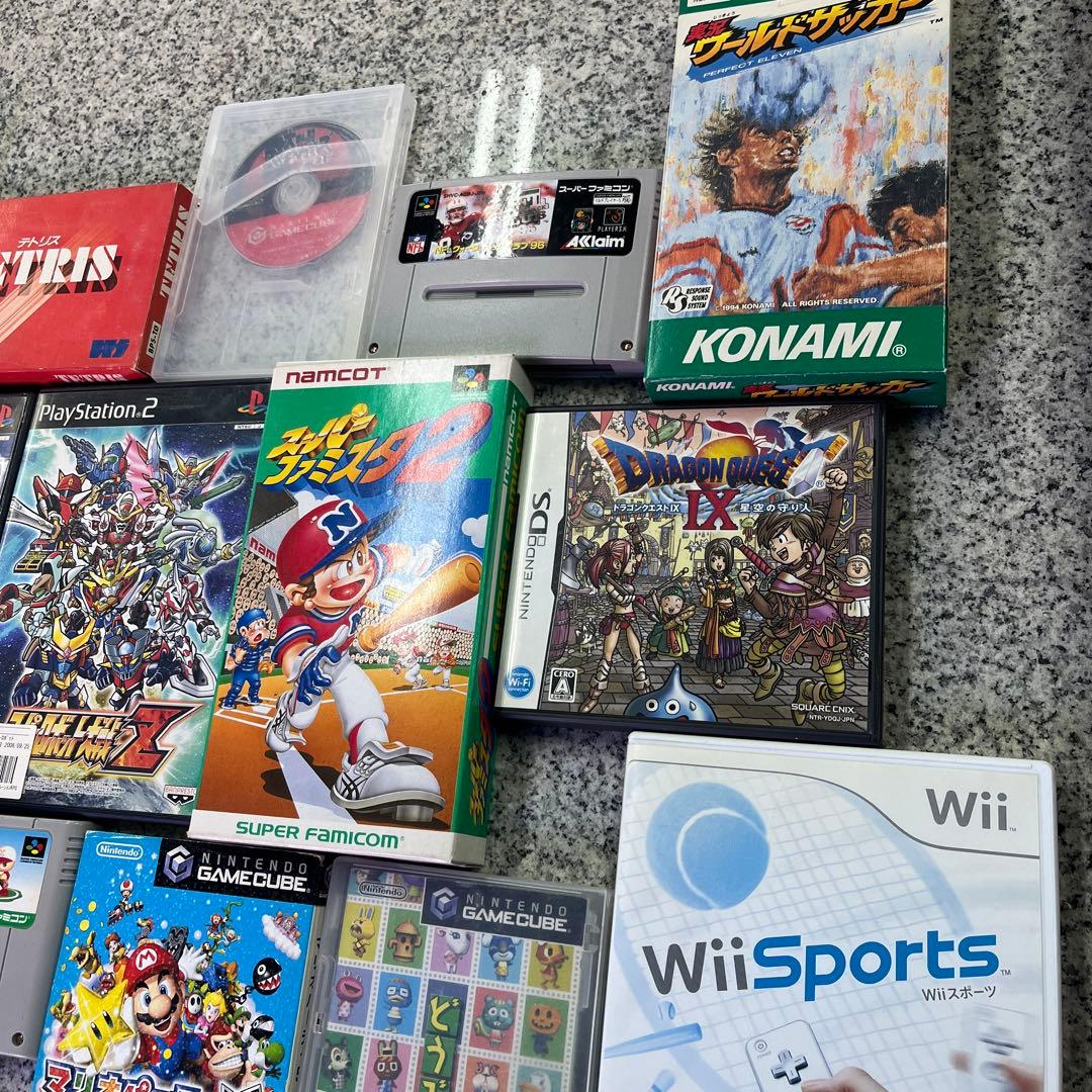 v*r様 ゲームコレクションセット ファミコン アドバンス PS2 wii キュ
