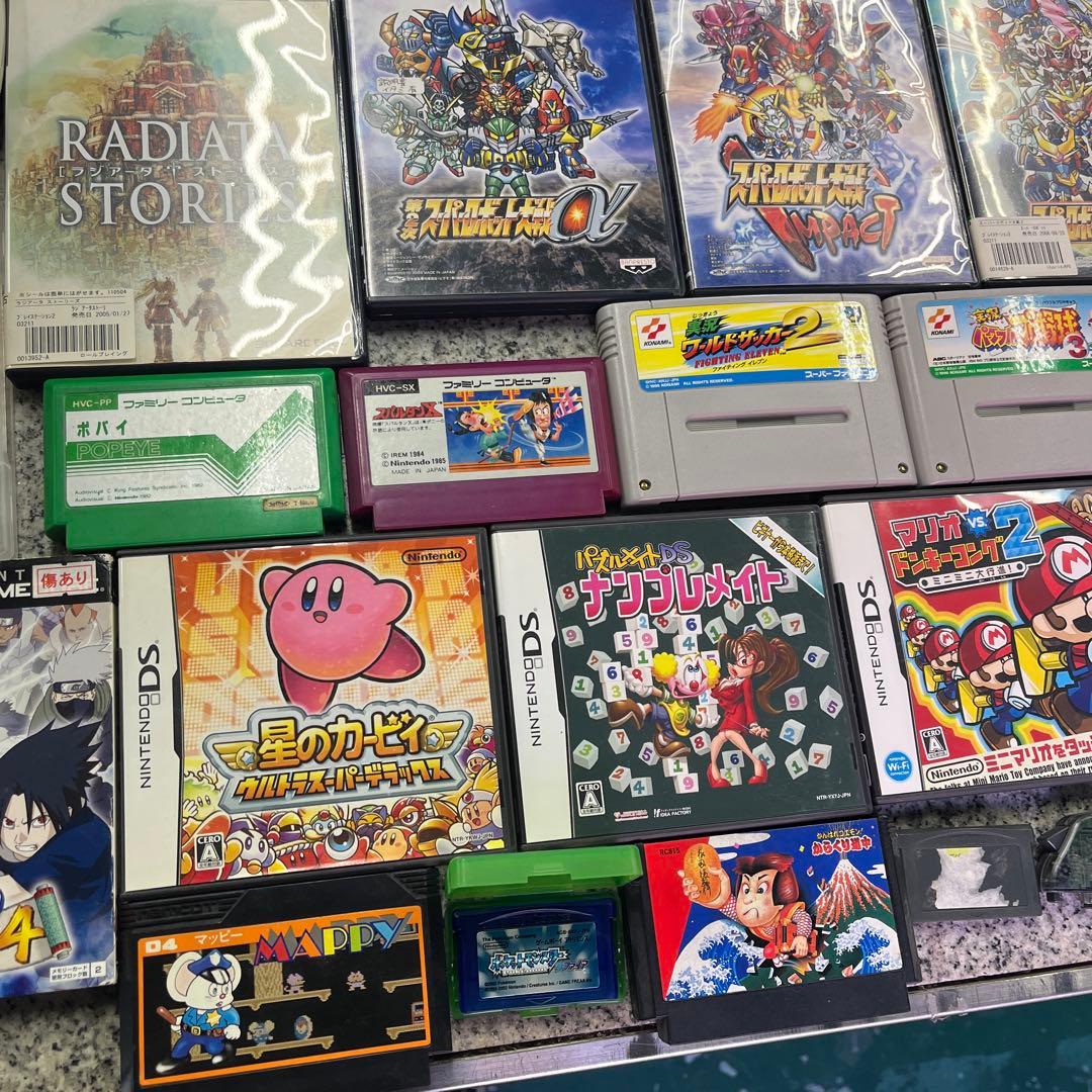 v*r様 ゲームコレクションセット ファミコン アドバンス PS2 wii キュ