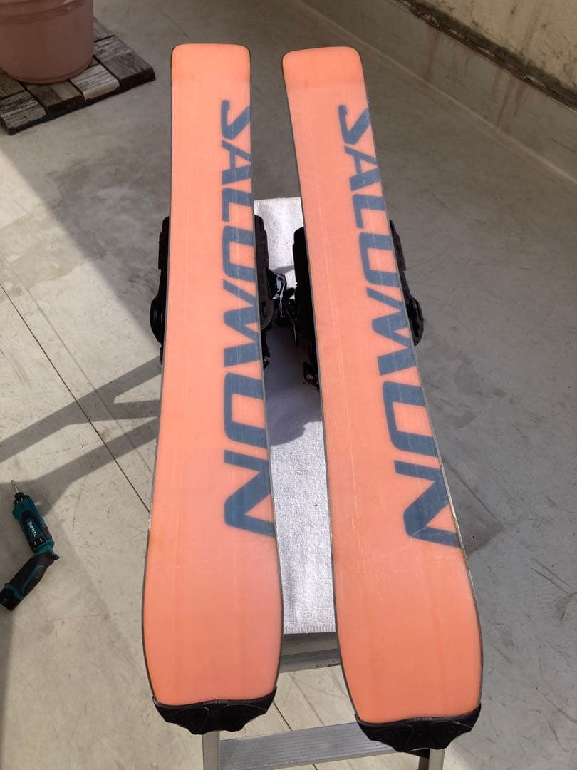 ショート(ファン)スキー　スノーボード　ブーツ用SALOMON×DRAKE 赤