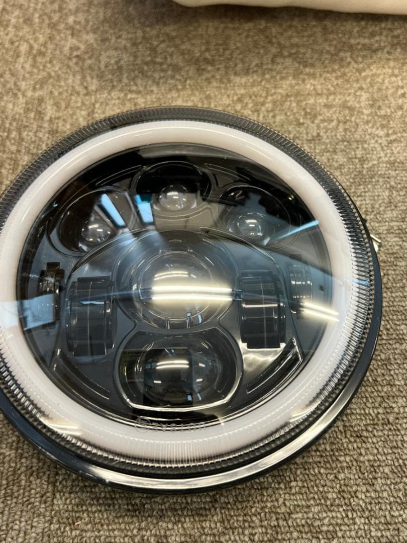 【519】ランドローバー ディフェンダー用 7インチ LED ヘッドライト