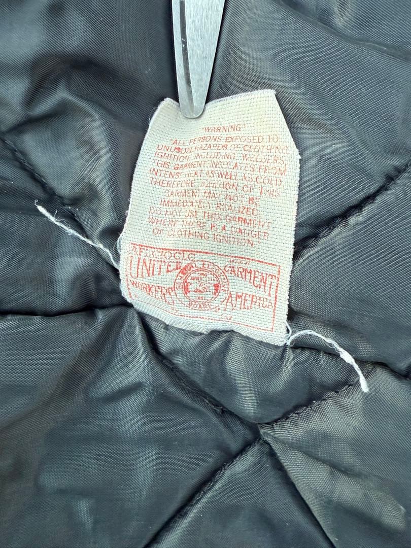 Carhartt USA製 ダックベスト L サンドストーン キルティング
