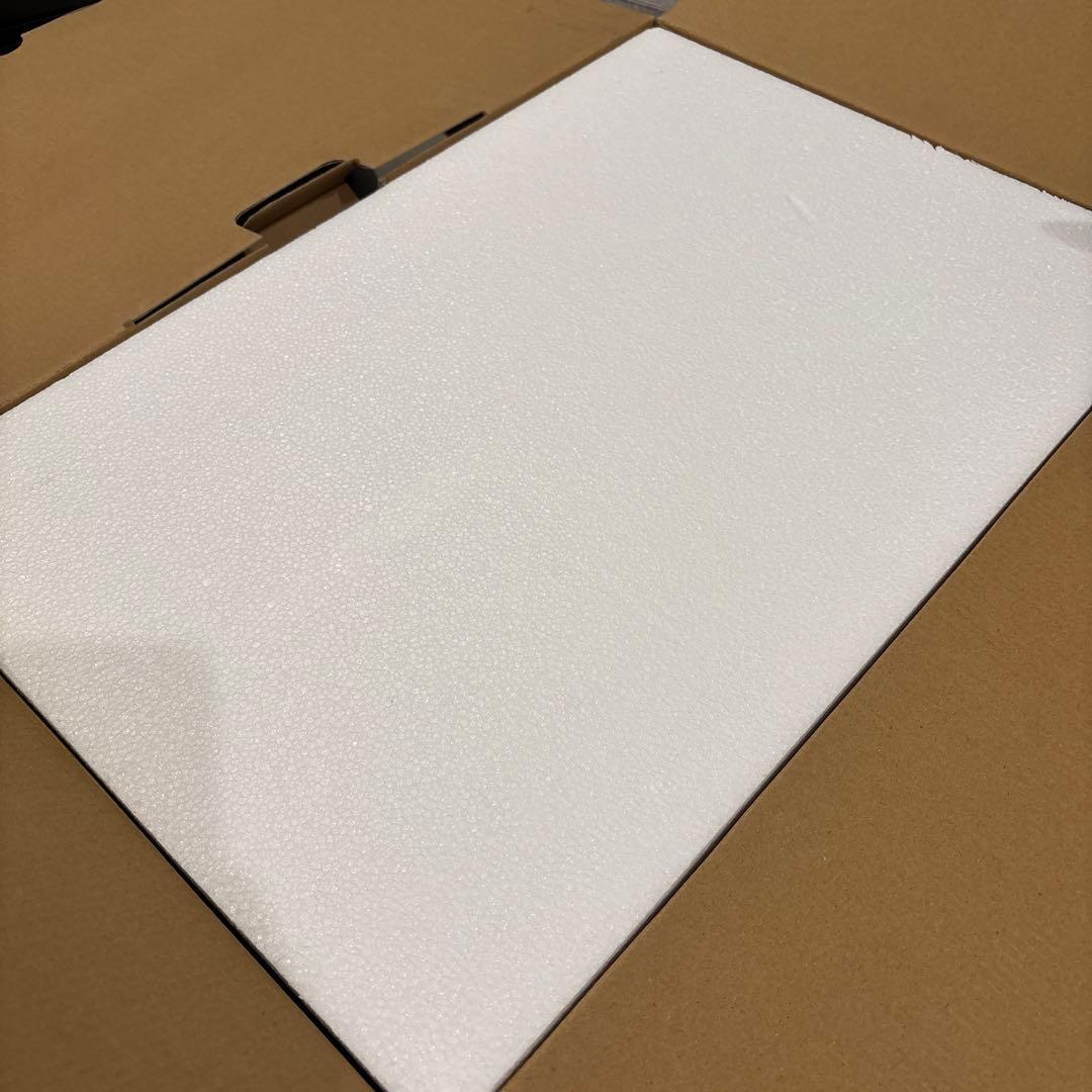 新品未使用 ハイエースワゴン7型純正テールランプ