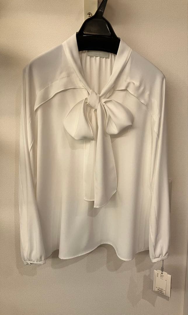 【新品未使用】CELFORD セルフォード♪リボンブラウス WHT 36