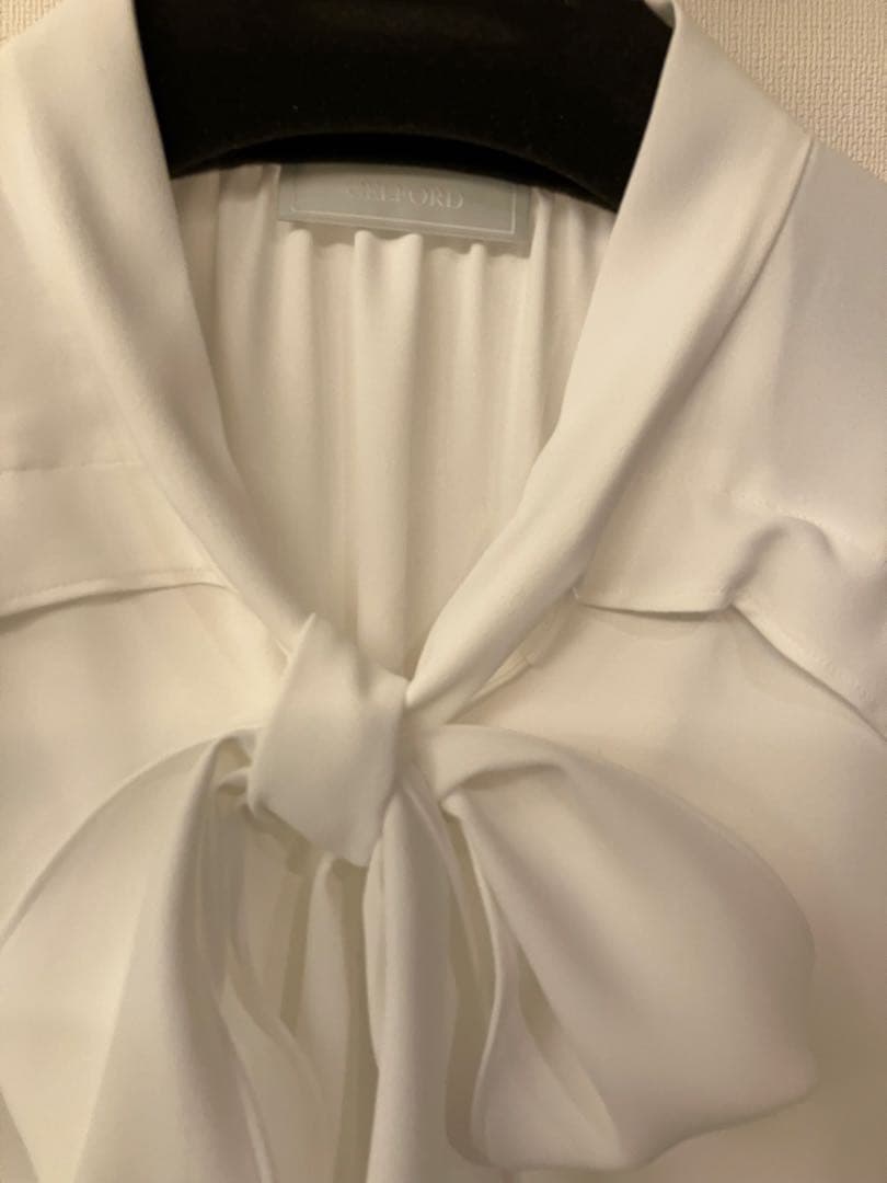 【新品未使用】CELFORD セルフォード♪リボンブラウス WHT 36
