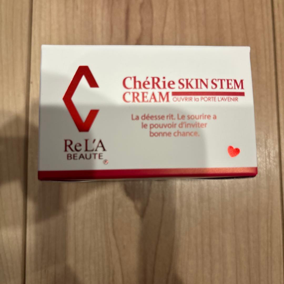 Re'L A BEAUTE ChéRie SKIN STEM CREAM 30g