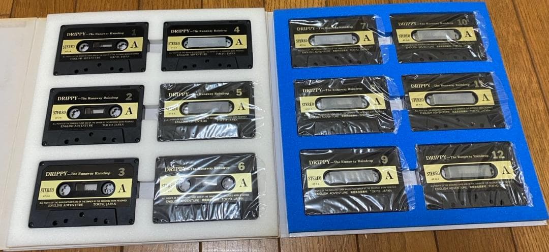 S*N様 イングリッシュアドベンチャー3つのカセットテープと2つのテキスト