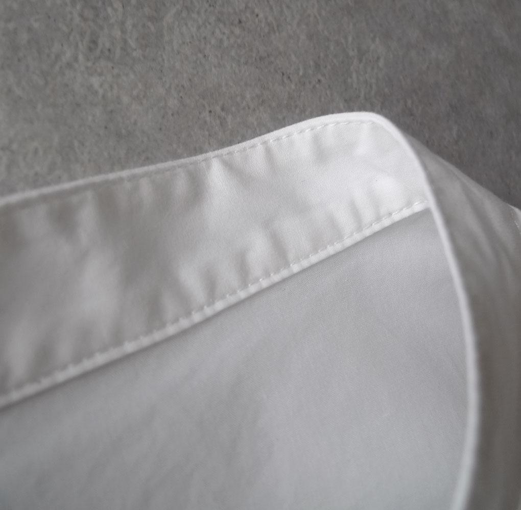 美品 ヘリンドットサイ 1,8万円 フリルブラウス ホワイト HeRIN.CYE