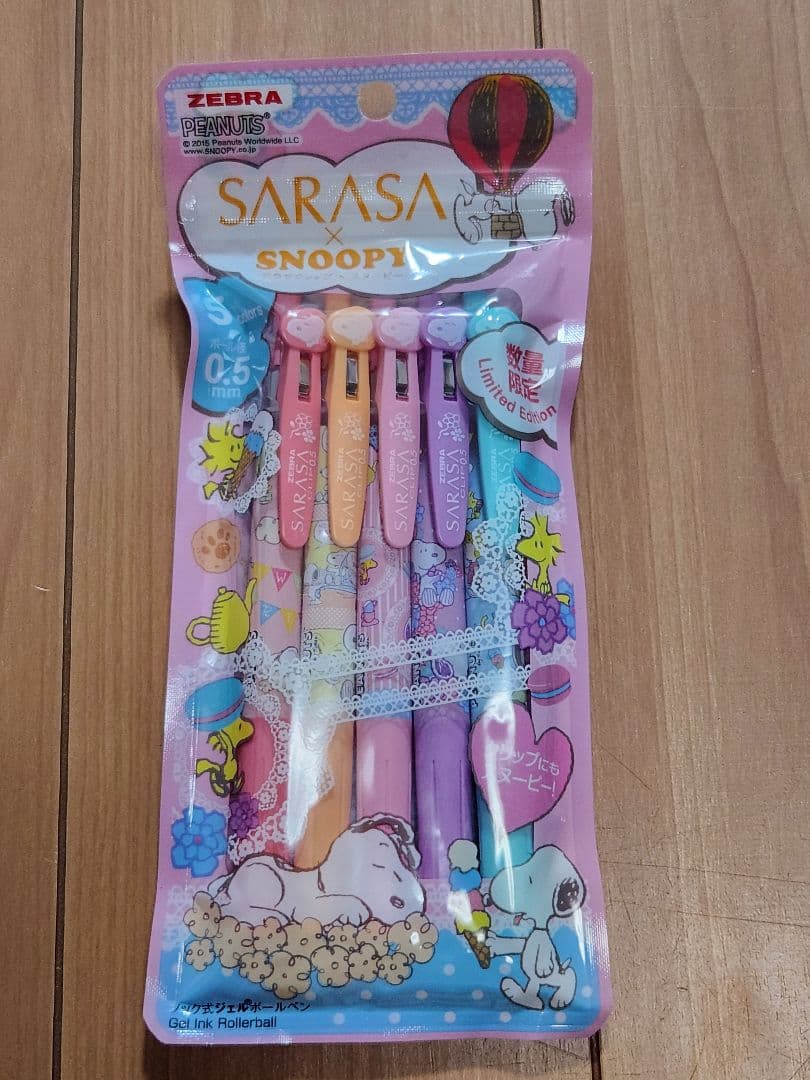 未使用　サラサクリップ　スヌーピー　５色セット　レア　廃盤