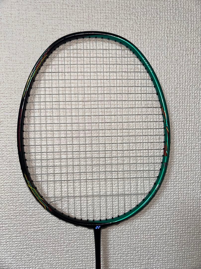 バドミントンラケット　アストロクス88S 3UG5【ジャンク品】