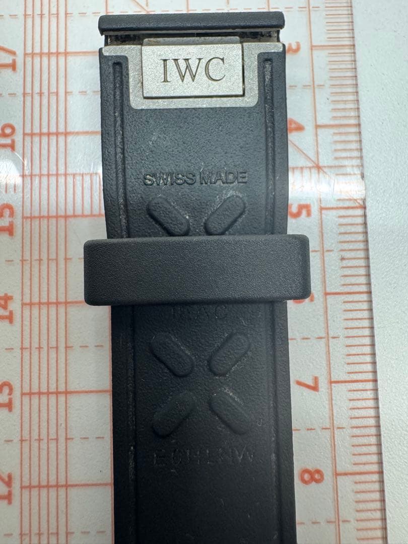 IWC ブラックラバーベルト 箱などあり